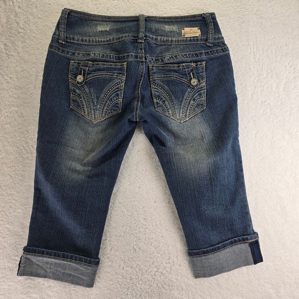 Y2K Almost Famous Stretch Denim Cuffed Capris Juniors Sz 11 Boho Grunge Festival